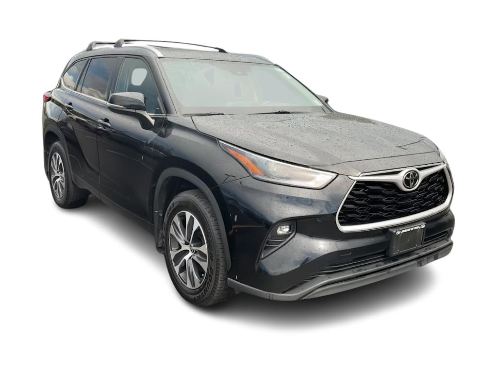 Thumbnail: 2021 Toyota Highlander - 20