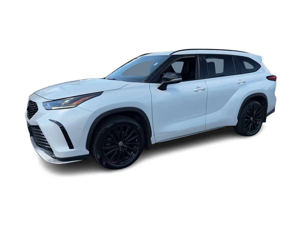 Thumbnail: 2023 Toyota Highlander - 3