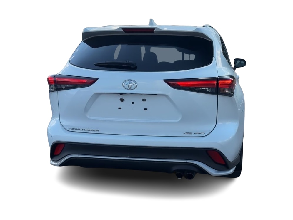 Thumbnail: 2023 Toyota Highlander - 5