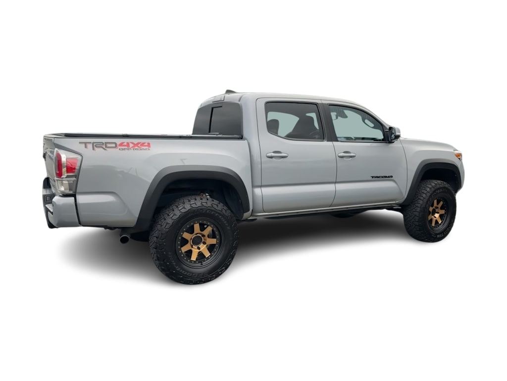 Thumbnail: 2020 Toyota Tacoma - 23