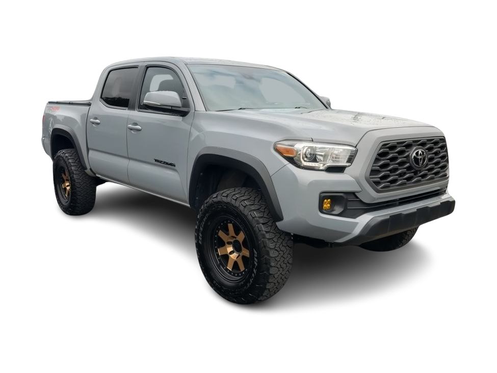 Thumbnail: 2020 Toyota Tacoma - 20