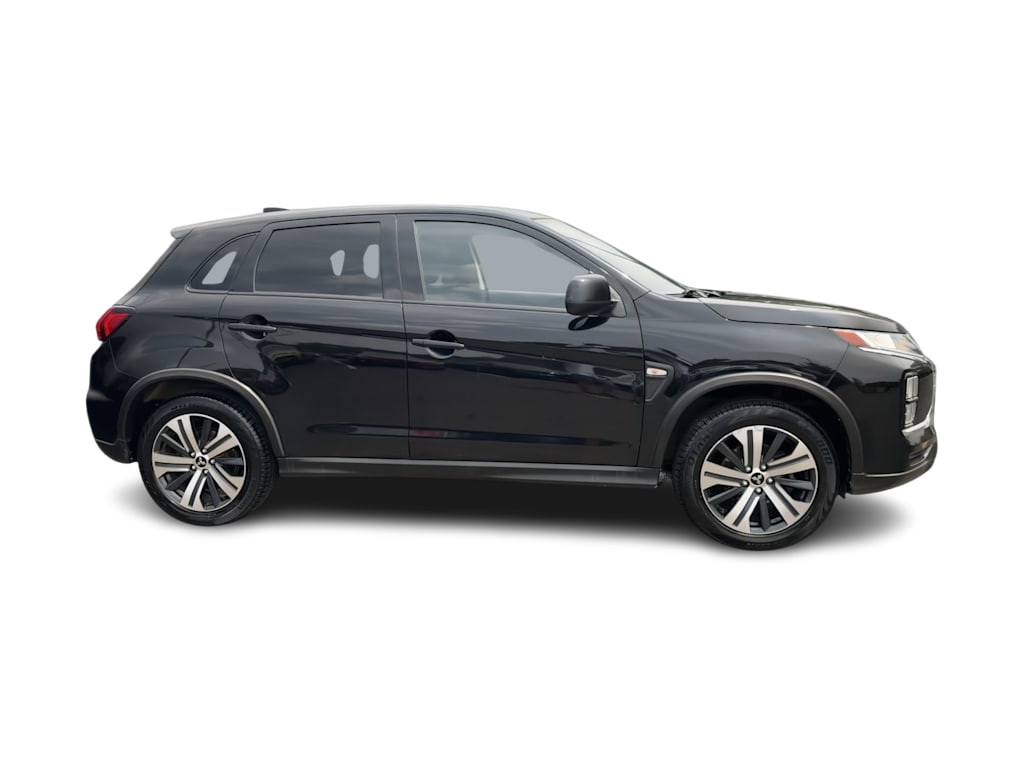 Thumbnail: 2021 Mitsubishi Outlander Sport - 24