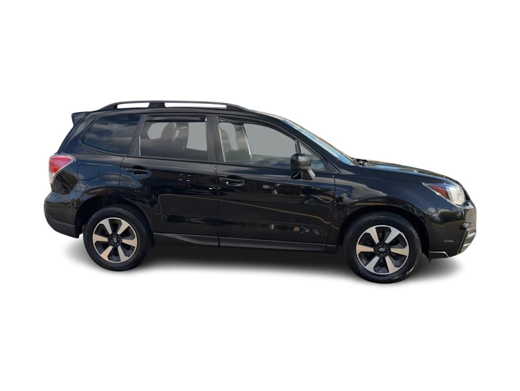 Thumbnail: 2017 Subaru Forester - 24