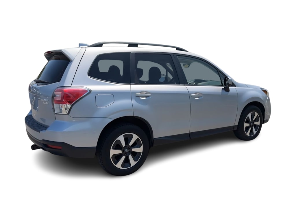 Thumbnail: 2017 Subaru Forester - 23