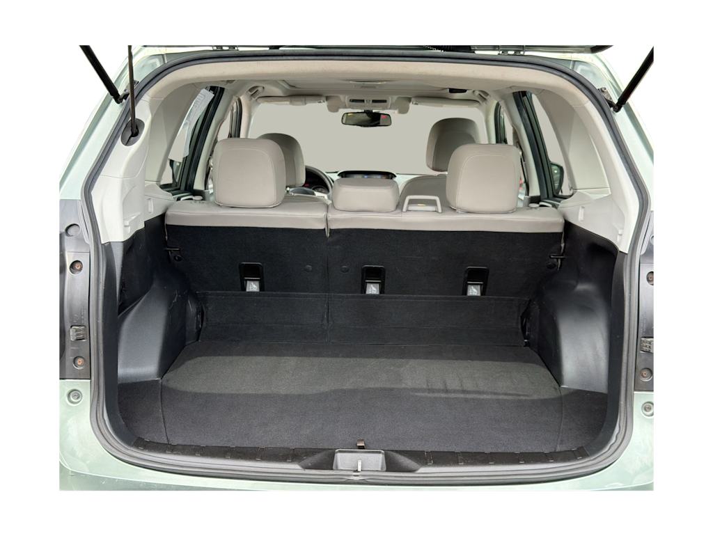 Thumbnail: 2015 Subaru Forester - 17