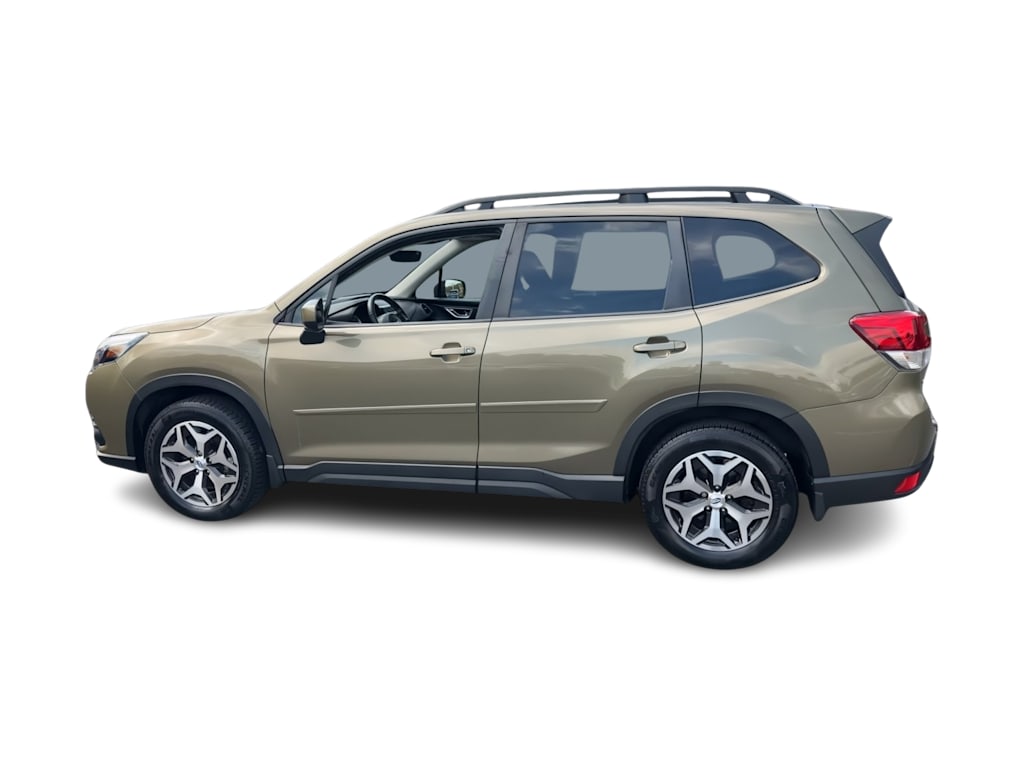 Thumbnail: 2023 Subaru Forester - 21