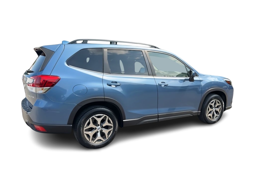 Thumbnail: 2022 Subaru Forester - 22