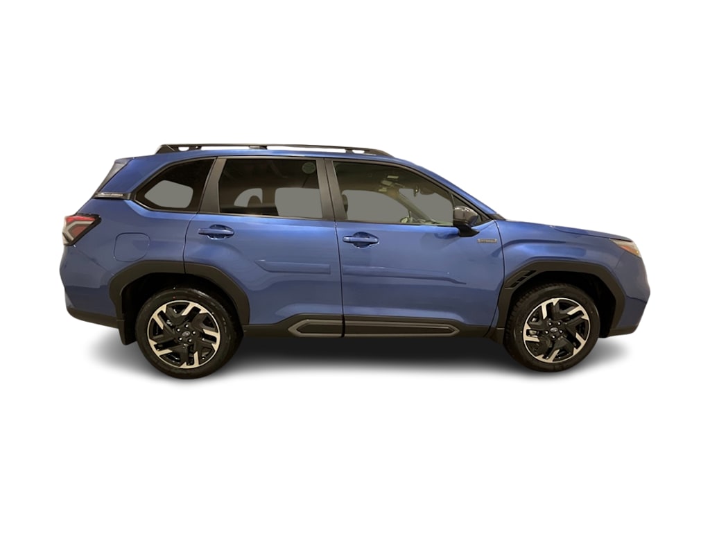 2025 Subaru Forester Limited 17