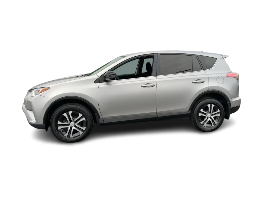 Thumbnail: 2018 Toyota RAV4 - 3