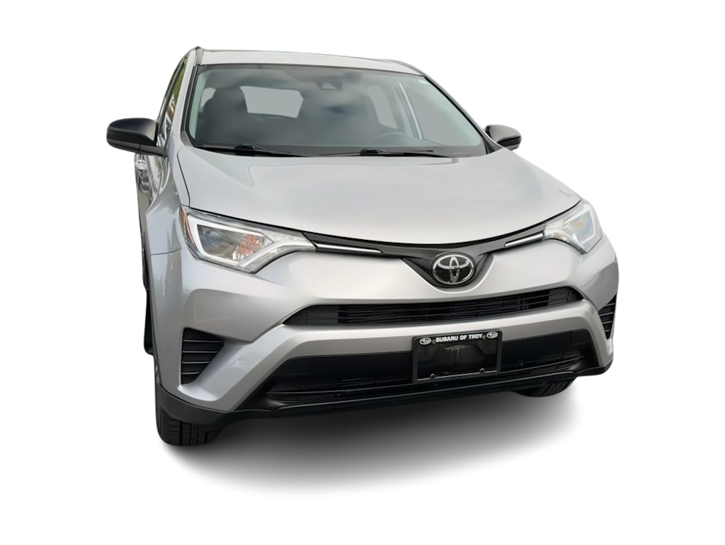 Thumbnail: 2018 Toyota RAV4 - 4