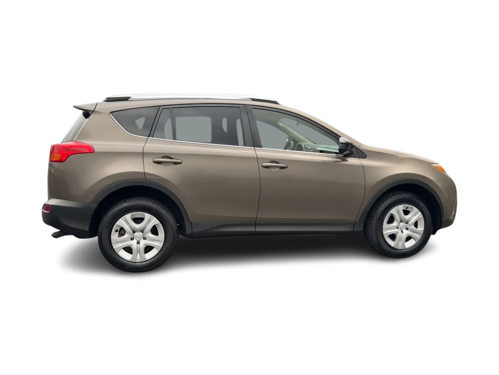 Thumbnail: 2015 Toyota RAV4 - 24