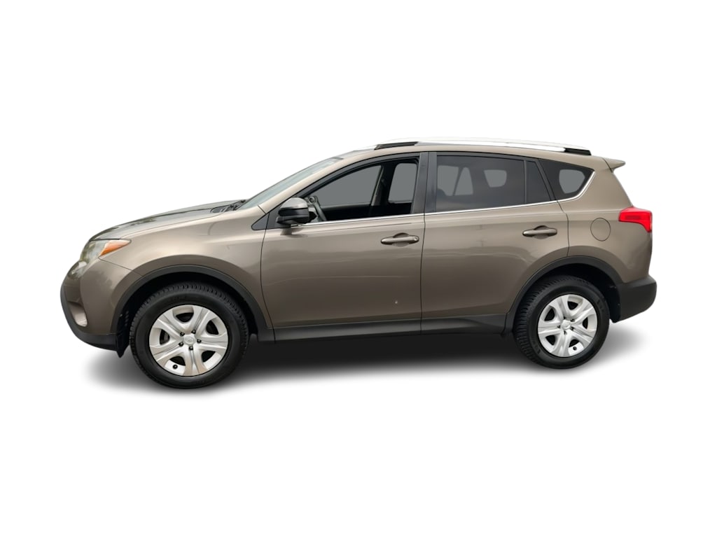 Thumbnail: 2015 Toyota RAV4 - 3