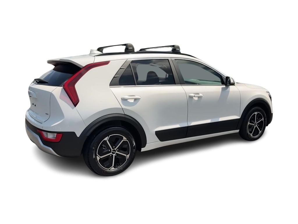 Thumbnail: 2024 Kia Niro - 23