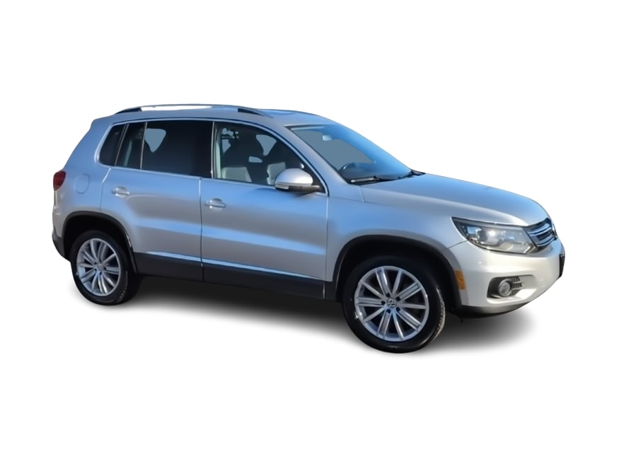 Thumbnail: 2016 Volkswagen Tiguan - 20