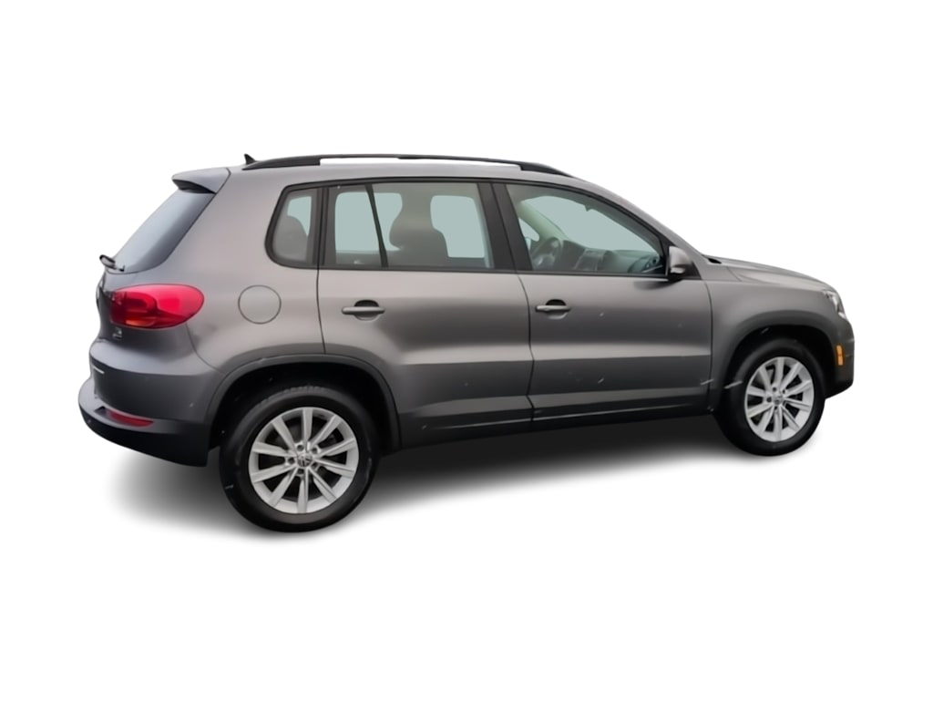 Thumbnail: 2018 Volkswagen Tiguan - 24