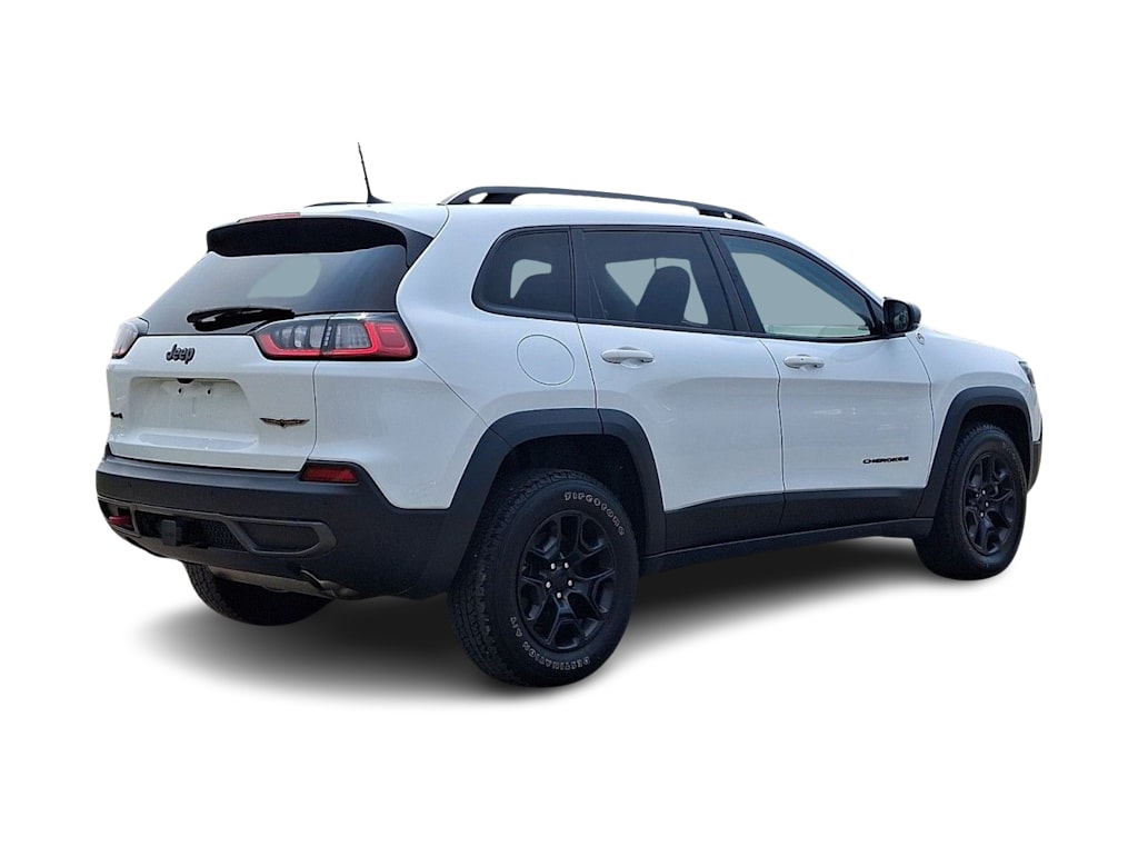 Thumbnail: 2021 Jeep Cherokee - 16