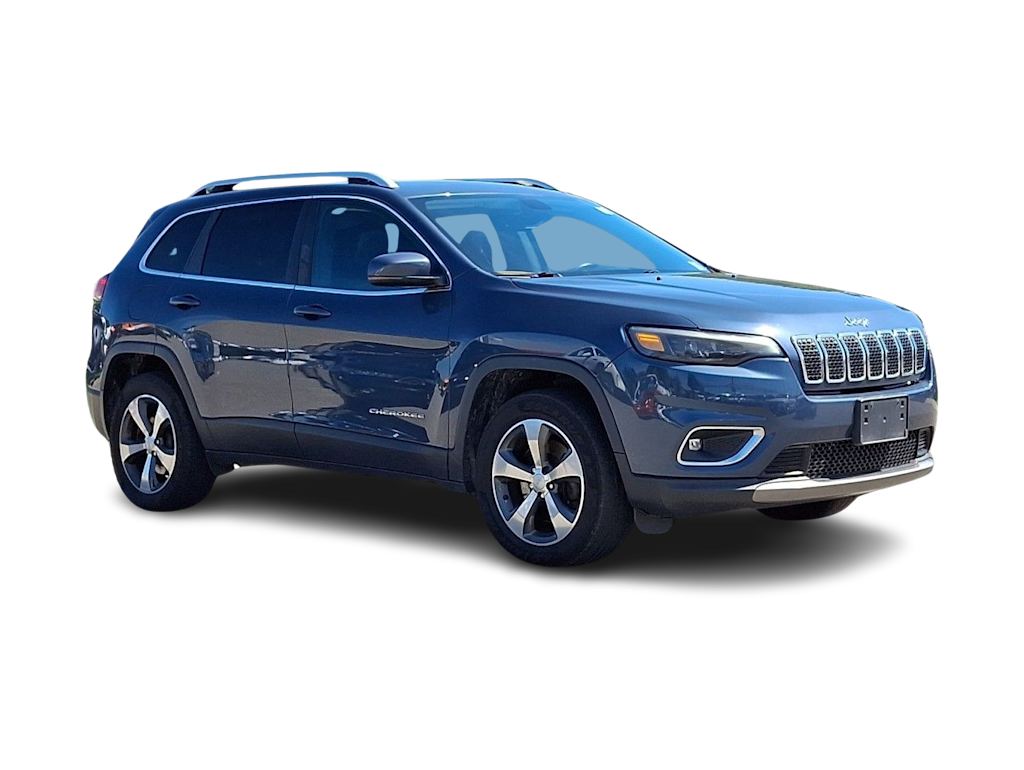 Thumbnail: 2019 Jeep Cherokee - 17