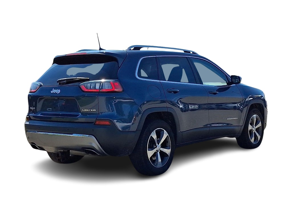 Thumbnail: 2019 Jeep Cherokee - 18