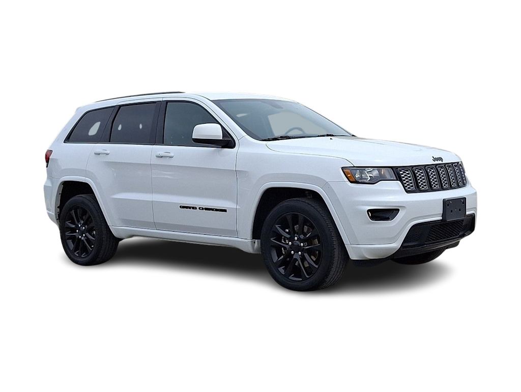 Thumbnail: 2021 Jeep Grand Cherokee - 17