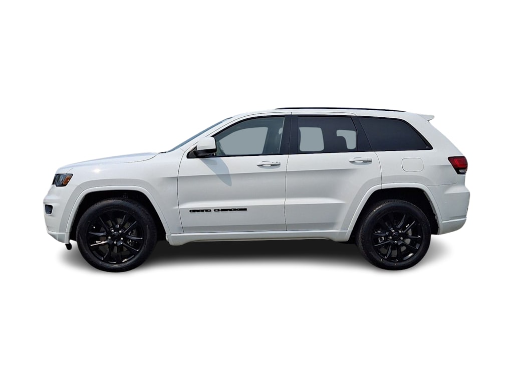 Thumbnail: 2021 Jeep Grand Cherokee - 3
