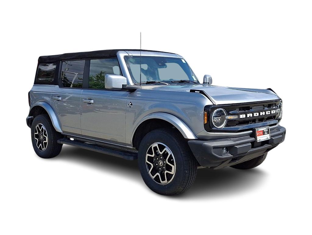 Thumbnail: 2023 Ford Bronco - 18