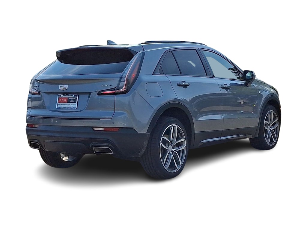 Thumbnail: 2023 Cadillac XT4 - 15