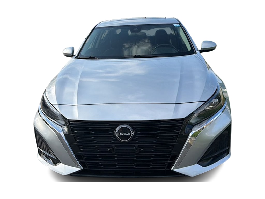 Thumbnail: 2023 Nissan Altima - 3