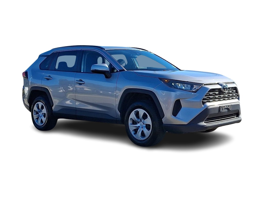 Thumbnail: 2021 Toyota RAV4 - 17