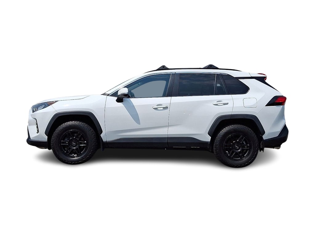 Thumbnail: 2019 Toyota RAV4 - 3