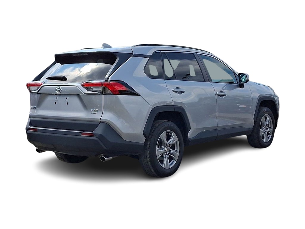 Thumbnail: 2024 Toyota RAV4 - 17