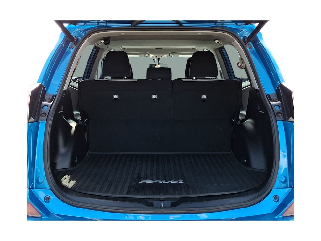 Thumbnail: 2016 Toyota RAV4 - 11