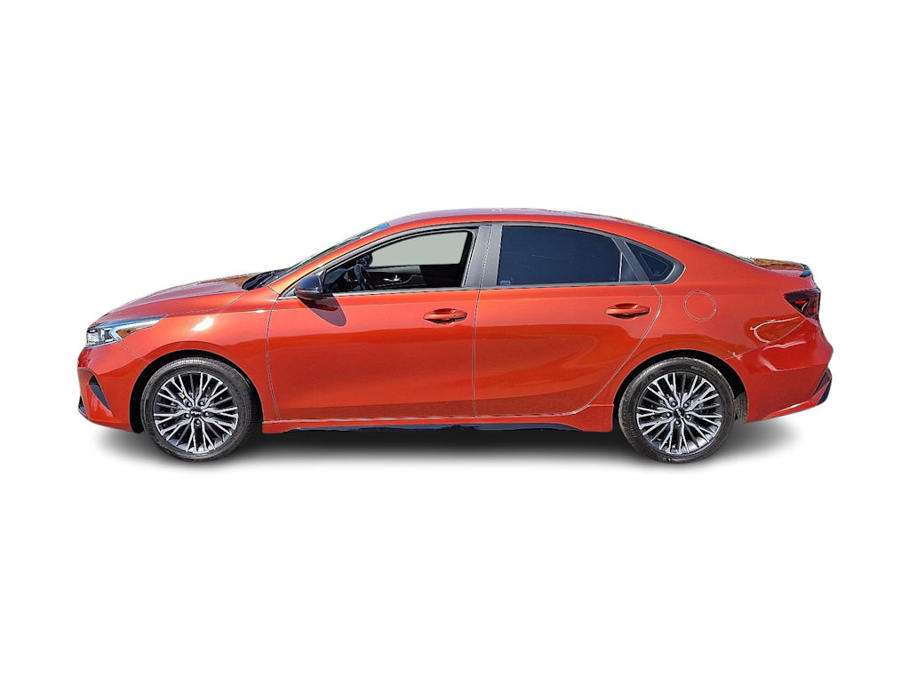 Thumbnail: 2023 Kia Forte - 3