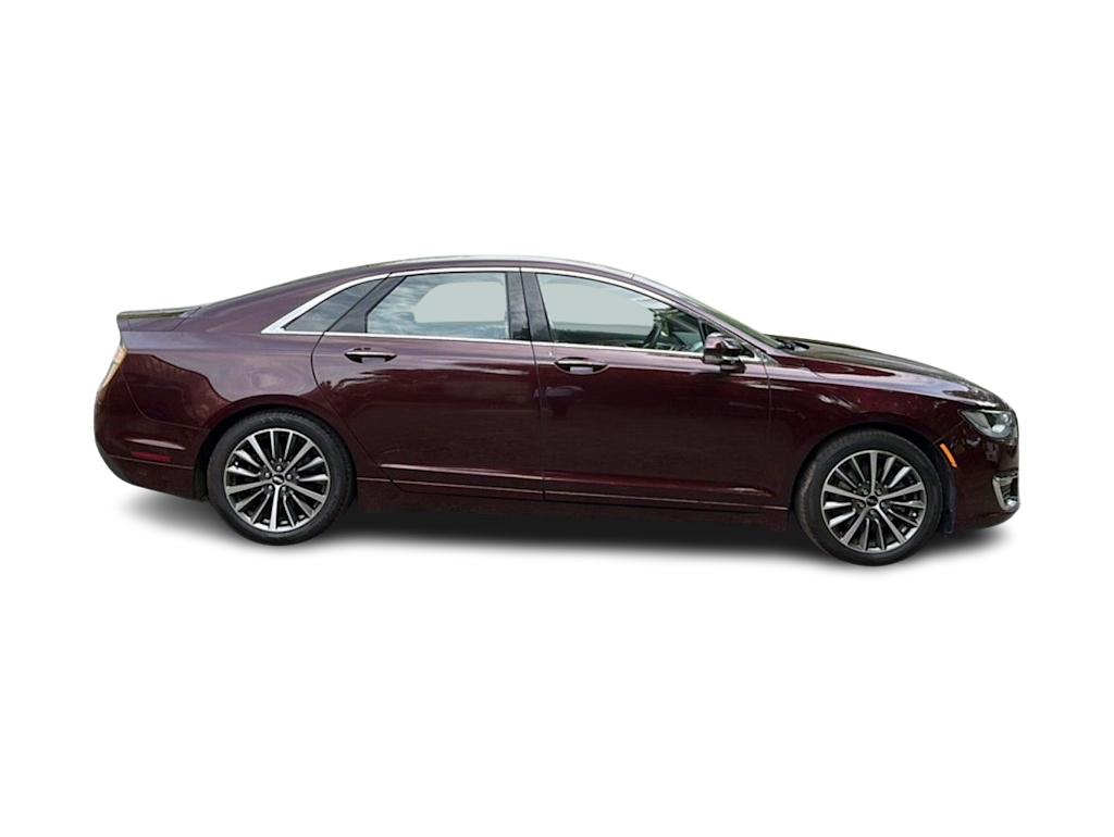 Thumbnail: 2018 Lincoln MKZ - 12