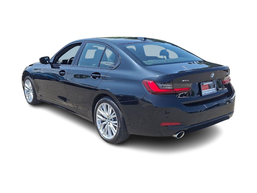 Thumbnail: 2023 BMW 3 Series - 4
