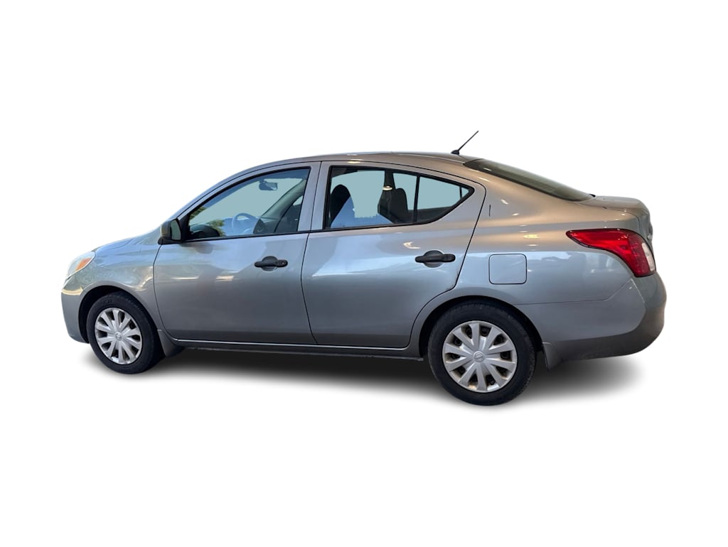 Thumbnail: 2013 Nissan Versa - 3
