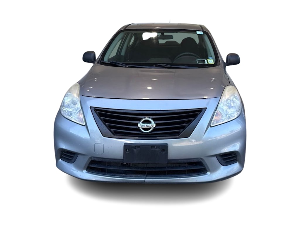 Thumbnail: 2013 Nissan Versa - 6