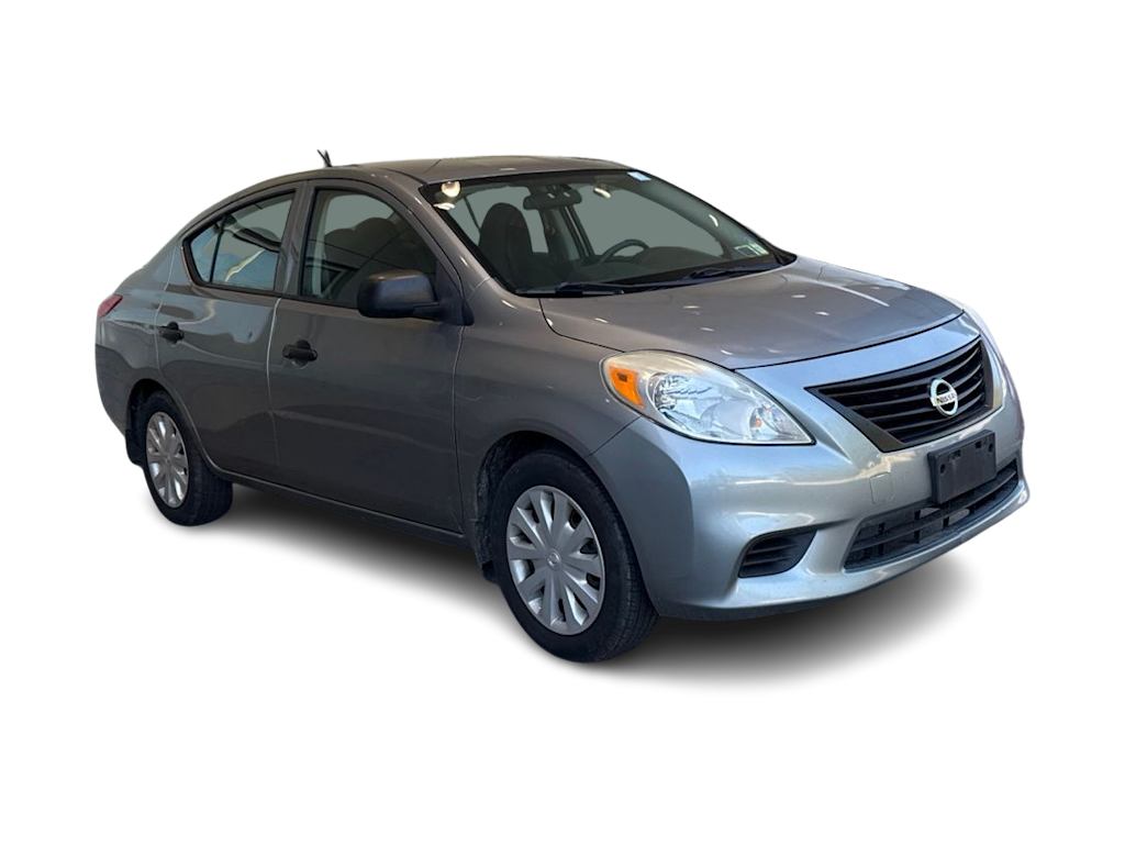 Thumbnail: 2013 Nissan Versa - 11