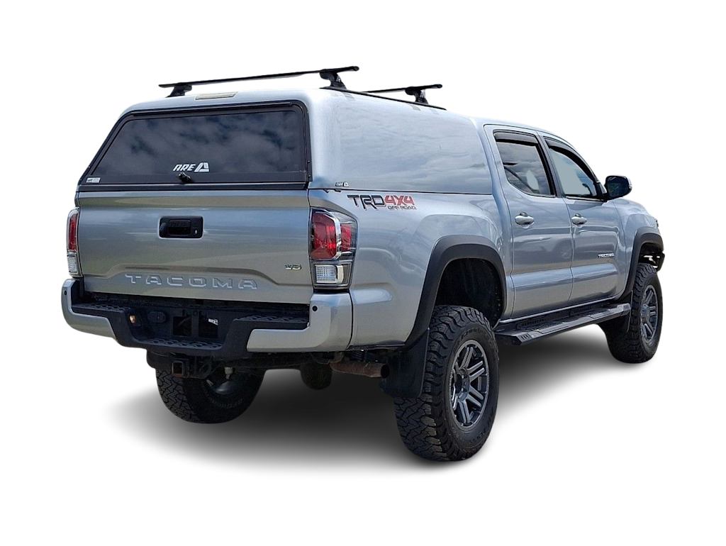 Thumbnail: 2023 Toyota Tacoma - 19