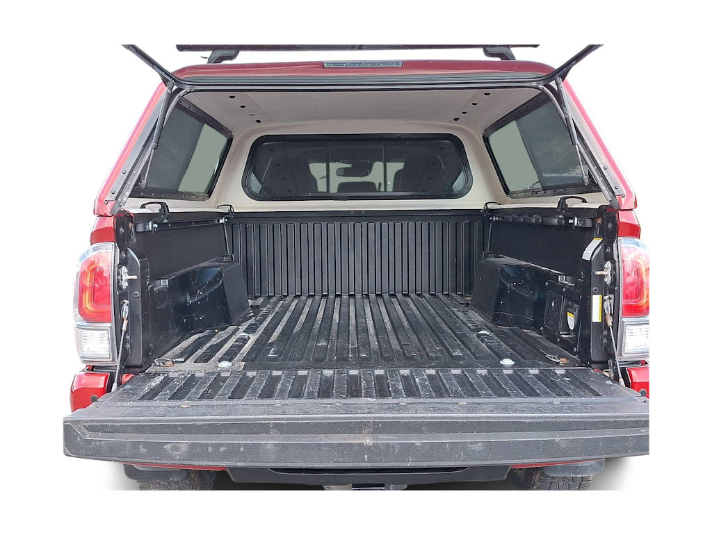 Thumbnail: 2021 Toyota Tacoma - 15