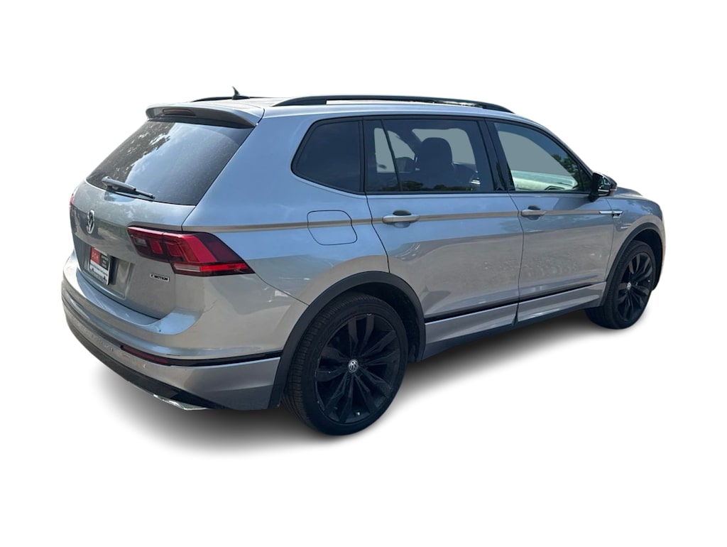 Thumbnail: 2021 Volkswagen Tiguan - 16