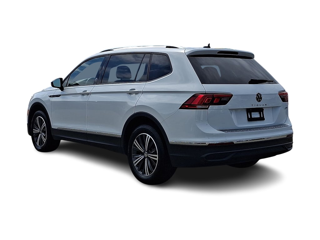 Thumbnail: 2024 Volkswagen Tiguan - 4