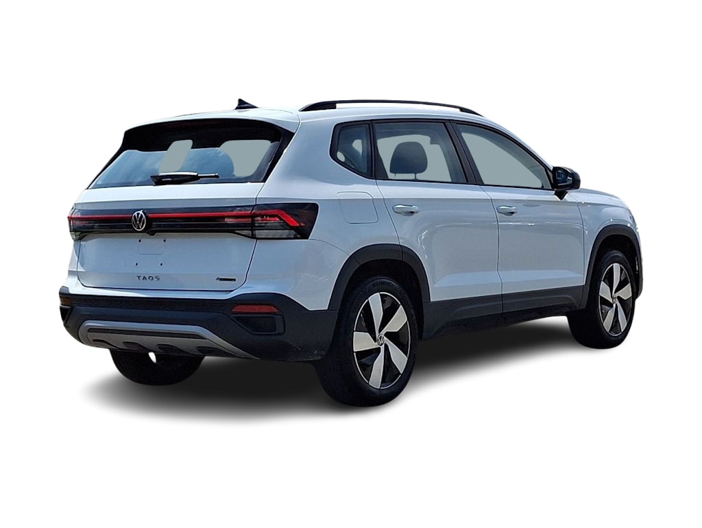 Thumbnail: 2025 Volkswagen Taos - 16