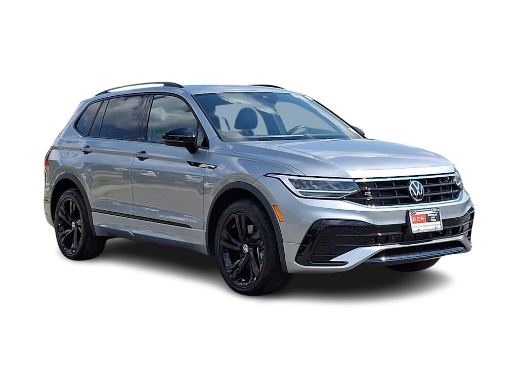Thumbnail: 2023 Volkswagen Tiguan - 17