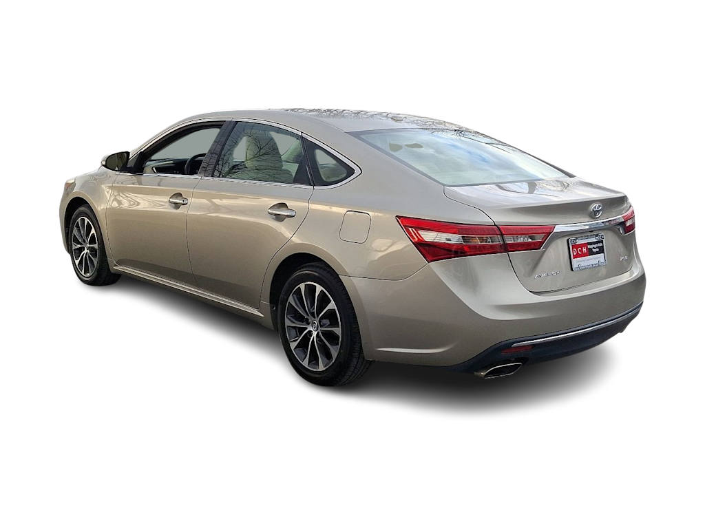 2018 Toyota Avalon XLE 4