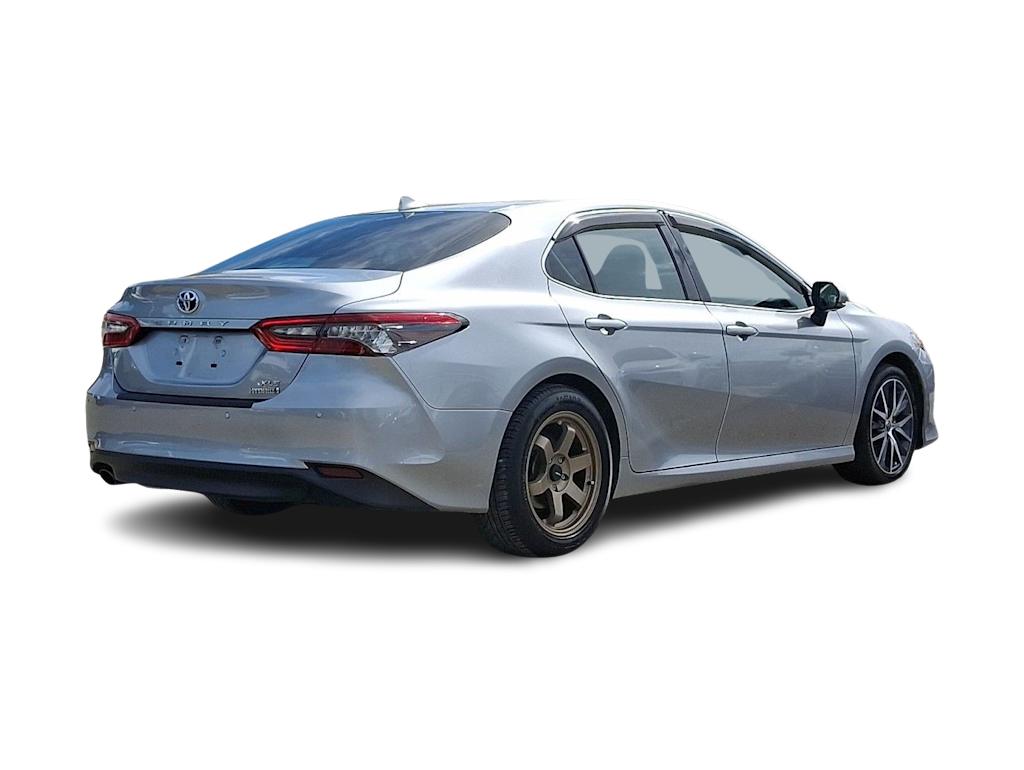 Thumbnail: 2022 Toyota Camry - 18