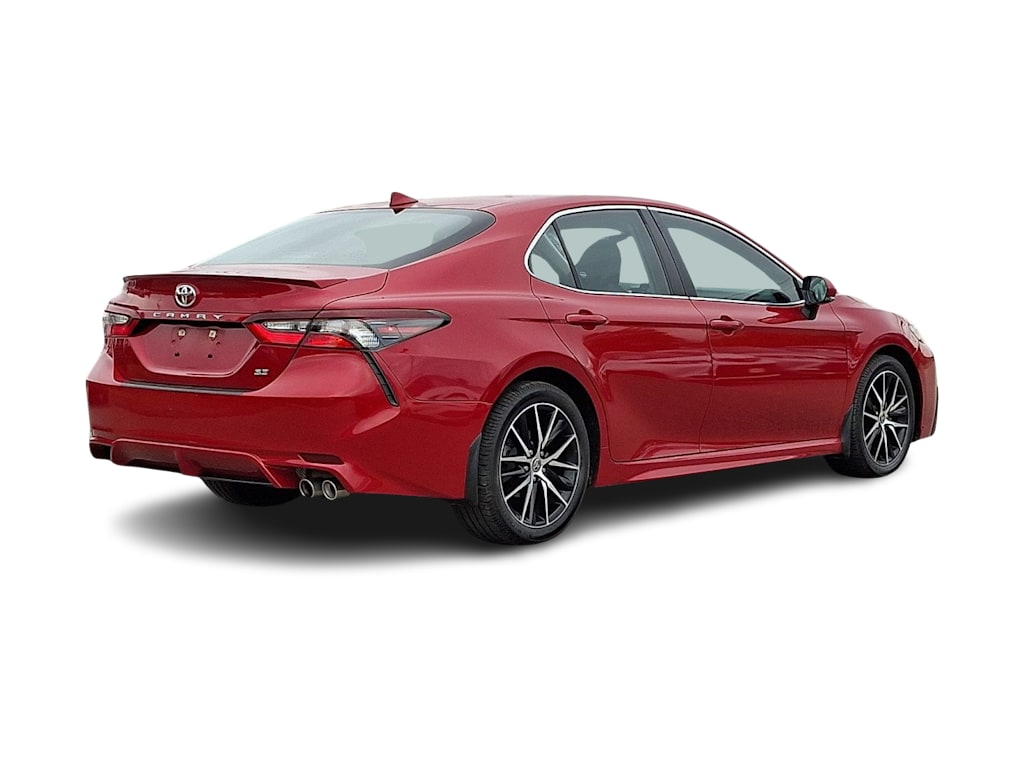 Thumbnail: 2022 Toyota Camry - 18