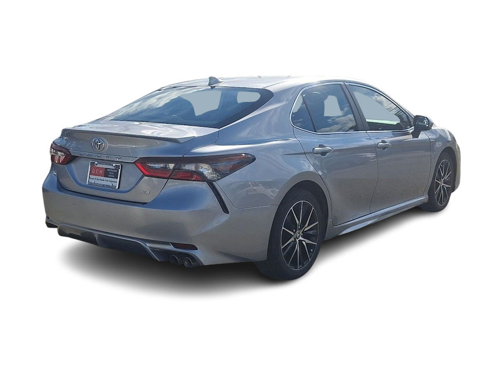 Thumbnail: 2024 Toyota Camry - 18
