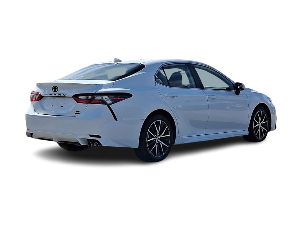 Thumbnail: 2024 Toyota Camry - 17