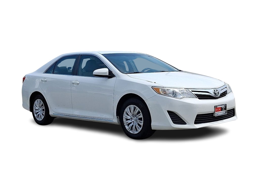 Thumbnail: 2014 Toyota Camry - 18