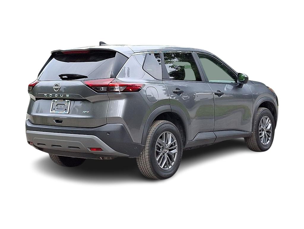 Thumbnail: 2023 Nissan Rogue - 18
